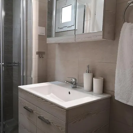 Cozy Apartment Close To Citycenter Heraklion  Exterior photo